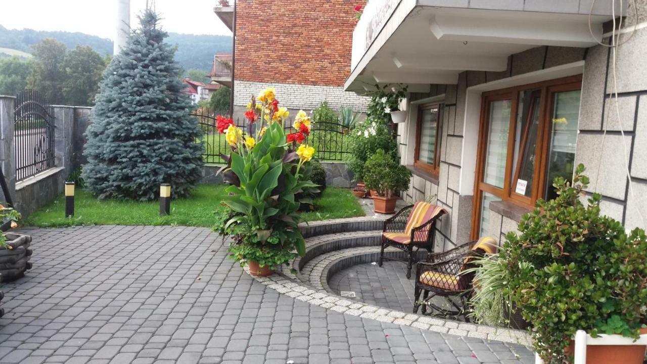 Apartamento Pokoje Do Wynajecia U Lusi Krościenko Exterior foto